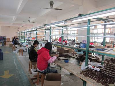 汽車(chē)裝潢內(nèi)飾用品