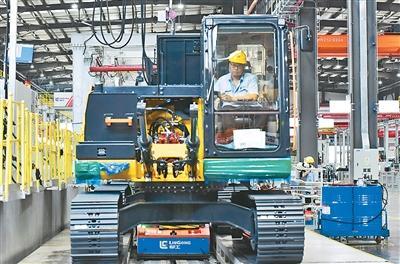 國產大模型躍升全球頂流 十四五期間的技術服務硬核突破